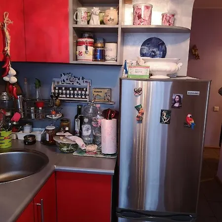 R-a Apartamenti شقة
